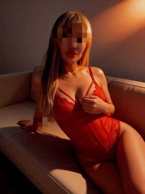 Зрелая проститутка Милана, 8 912 448-26-23