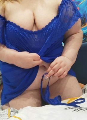 Студентка индивидуалка Марина, рост: 153, вес: 94